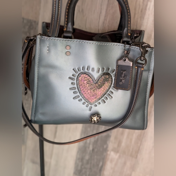 Coach×Keith Haring 25 Rogue sequined Heart Handbag - Picture 9 of 16